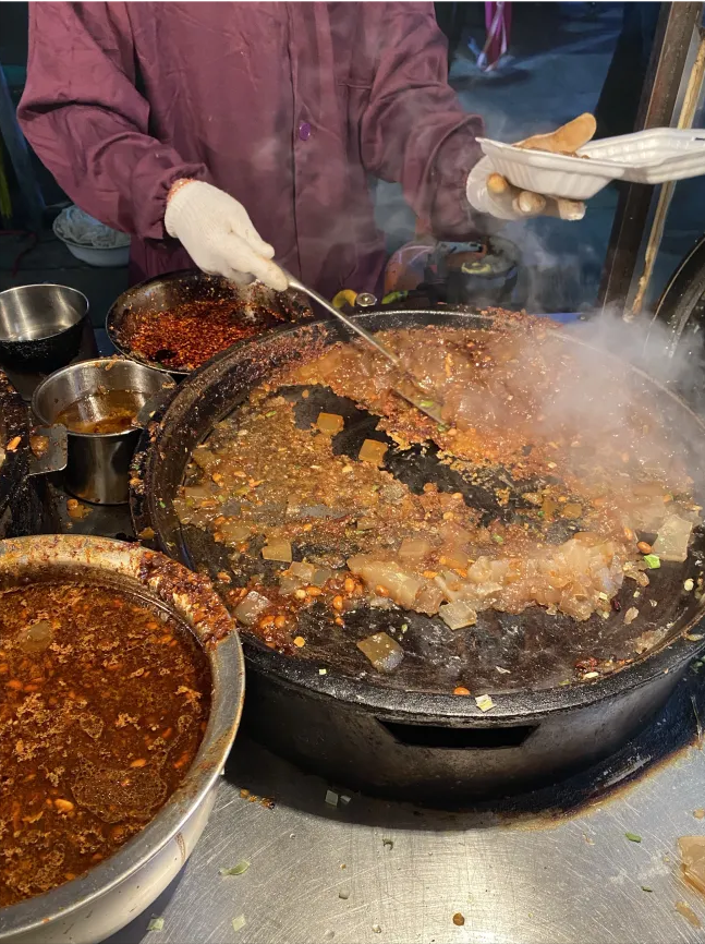 用脚做食物美女_用橡皮泥做萌萌小食物_舔美女脚钻美女胯做美女奴