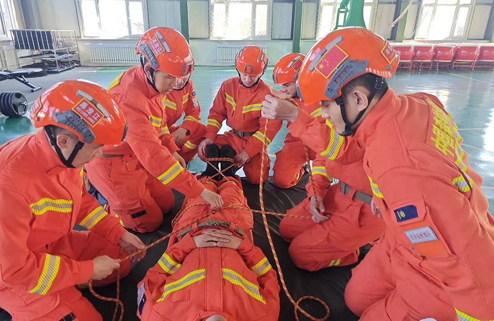 综合训练器训练方法_训练器综合方法有哪些_训练器的使用方法