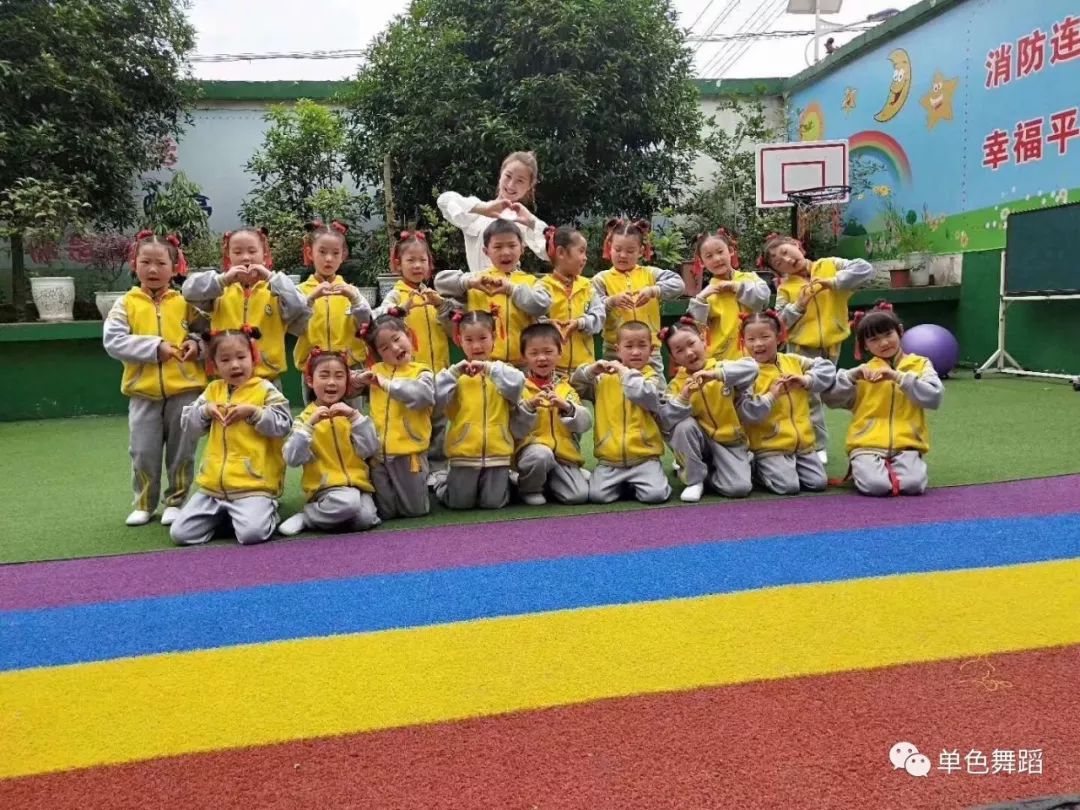 培训武汉舞蹈单色好学吗_武汉单色舞蹈培训价格表_武汉单色舞蹈培训好吗