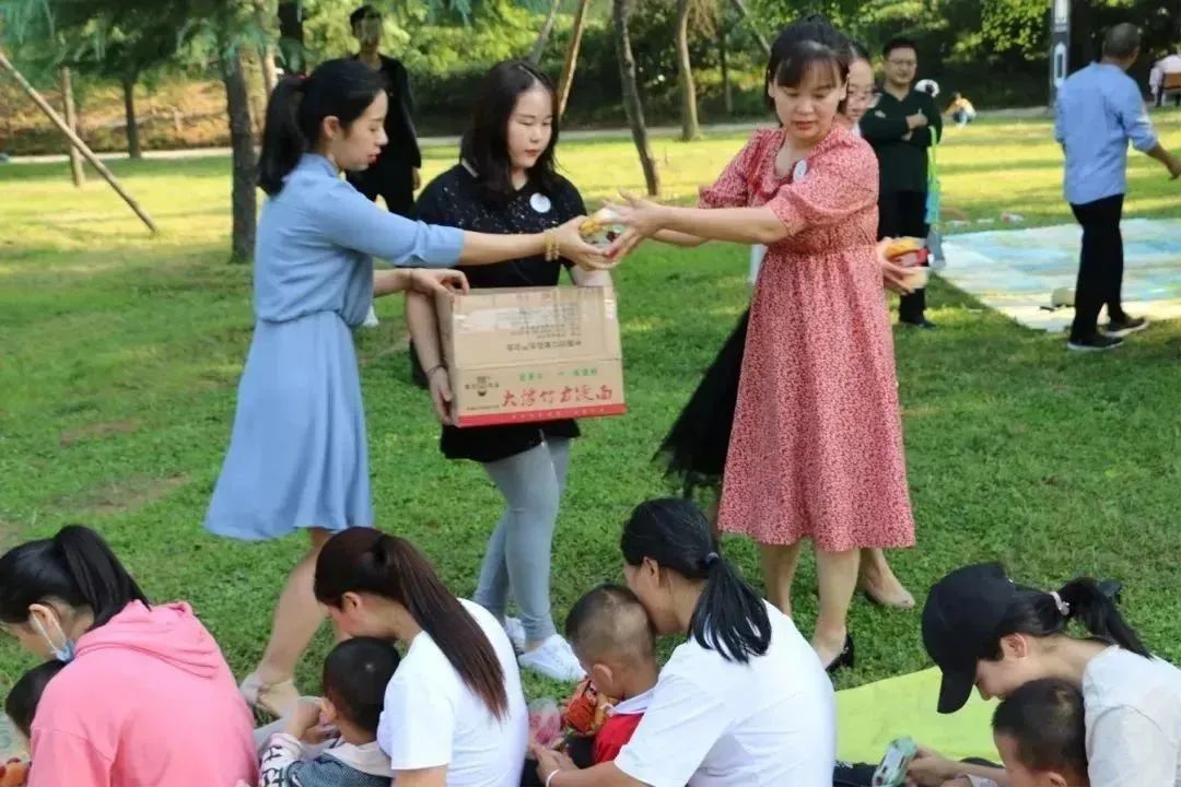 五站综合训练器_金话筒小主持人综合能力训练_怎样训练德国牧羊犬站训练视频