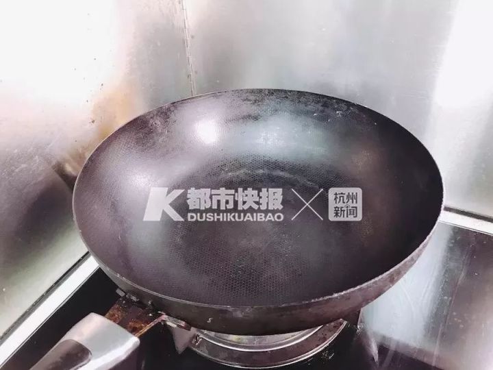 手套健身运动指的是什么_运动手套健身半指_健身手套的作用